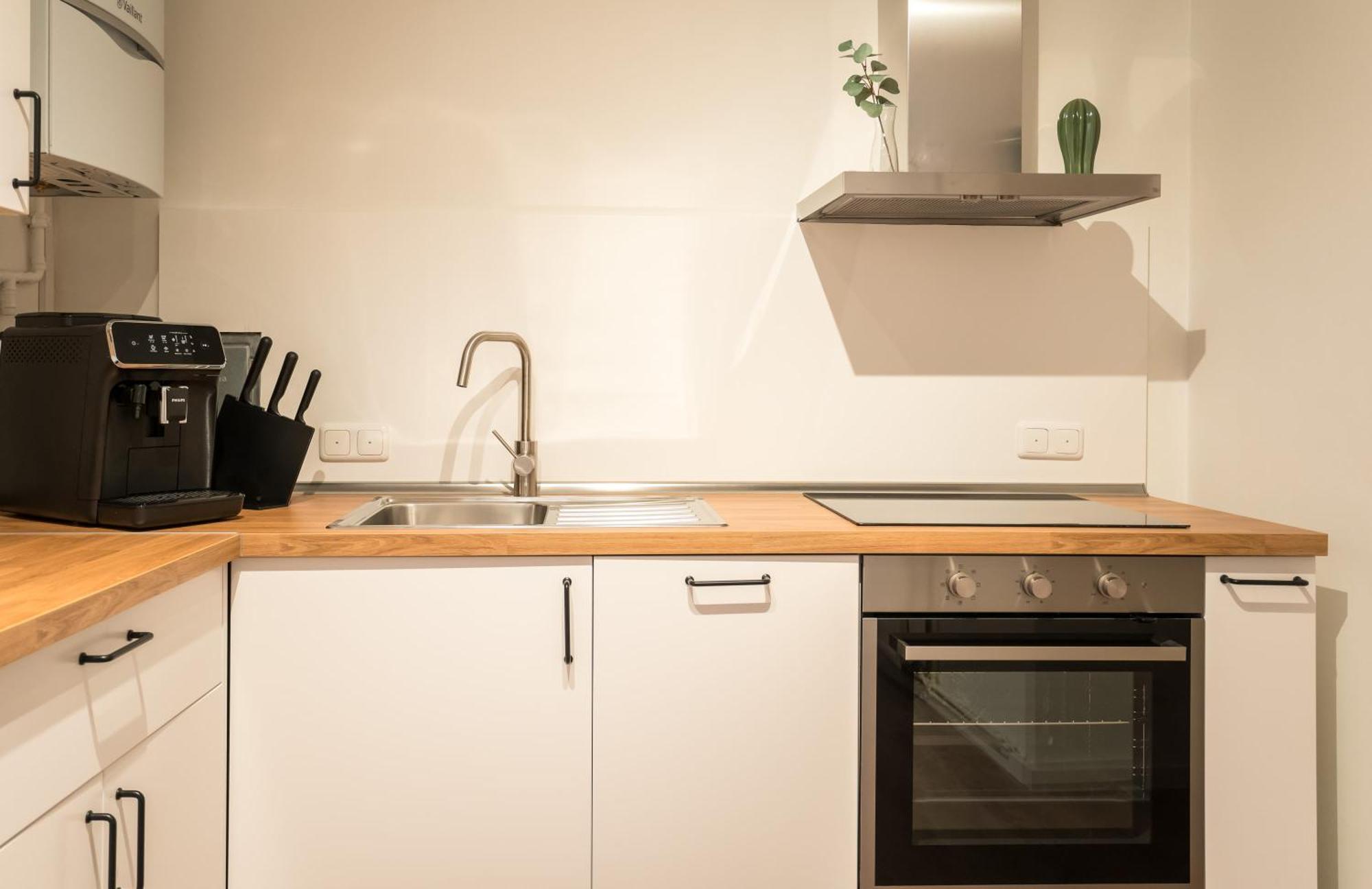 Spacious 1-Bedroom Apartment In Kreuzberg 베를린 외부 사진